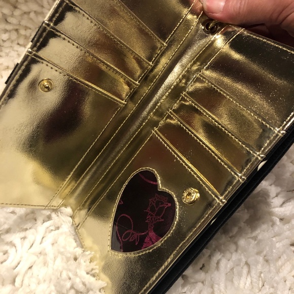 Betsey Johnson wristlet /wallet - Picture 6 of 8
